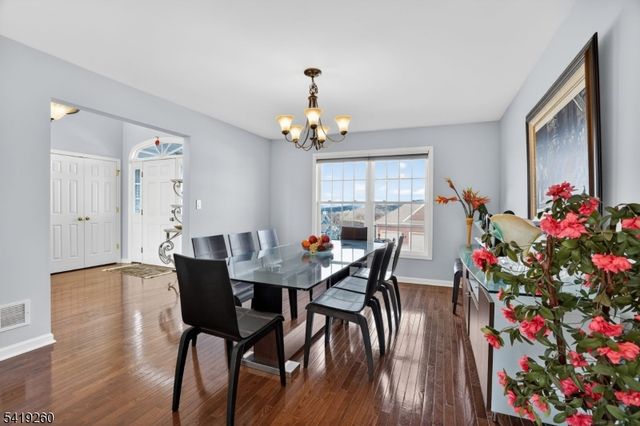 4 Coventry Rd, Hardyston Twp., NJ 07419