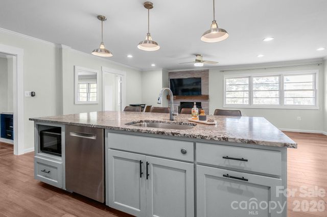 5495 Kershaw Camden Highway, Heath Springs, SC 29058