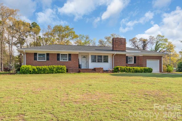 5495 Kershaw Camden Highway, Heath Springs, SC 29058