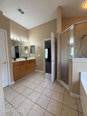 11017 APPLE BLOSSOM Trail W, Jacksonville, FL 32218