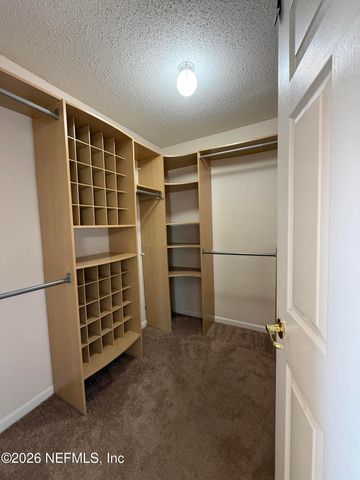 11017 APPLE BLOSSOM Trail W, Jacksonville, FL 32218