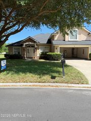 11017 APPLE BLOSSOM Trail W, Jacksonville, FL 32218
