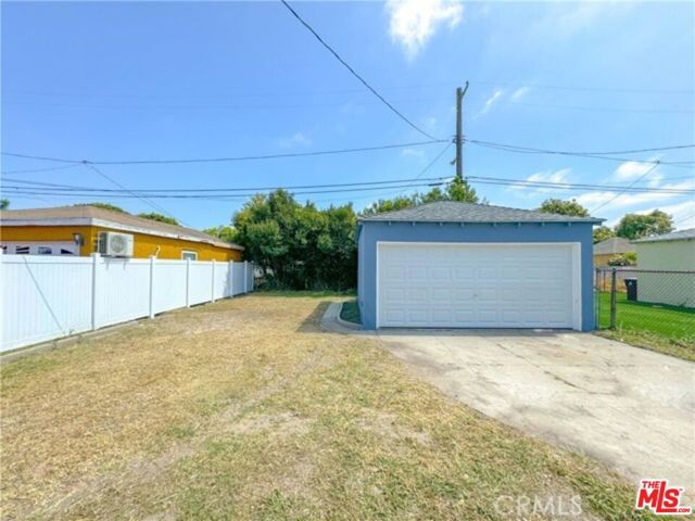 838 E 90th Street, Los Angeles, CA 90002