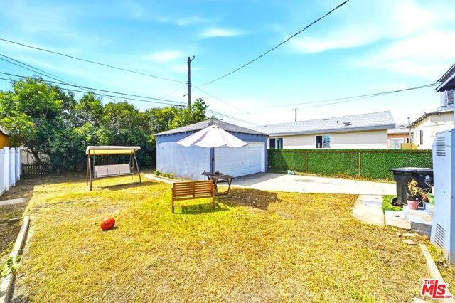 838 E 90th Street, Los Angeles, CA 90002