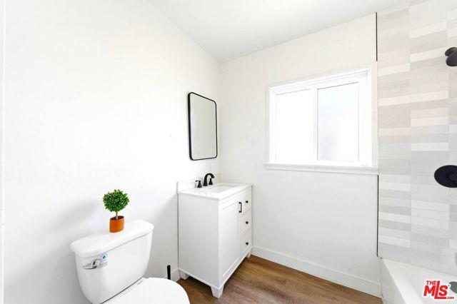 838 E 90th Street, Los Angeles, CA 90002