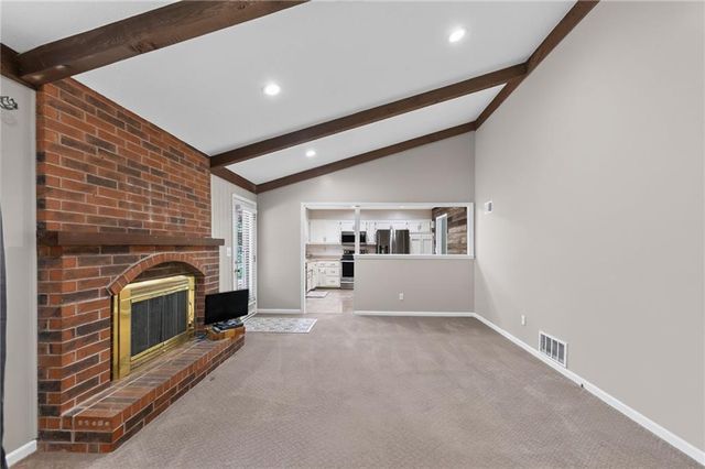 7401 N Strathbury Avenue, Kansas City, MO 64151