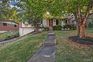 540 Hickory Hollow Lane, Kirkwood, MO 63122