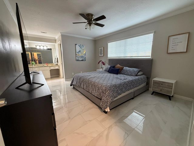 11207 Broadsweep Drive Drive, Houston, TX 77064