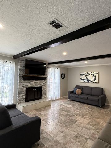 11207 Broadsweep Drive Drive, Houston, TX 77064