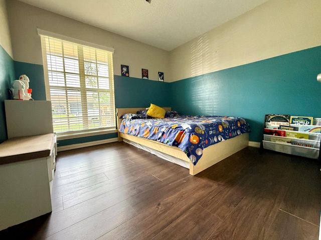 11207 Broadsweep Drive Drive, Houston, TX 77064