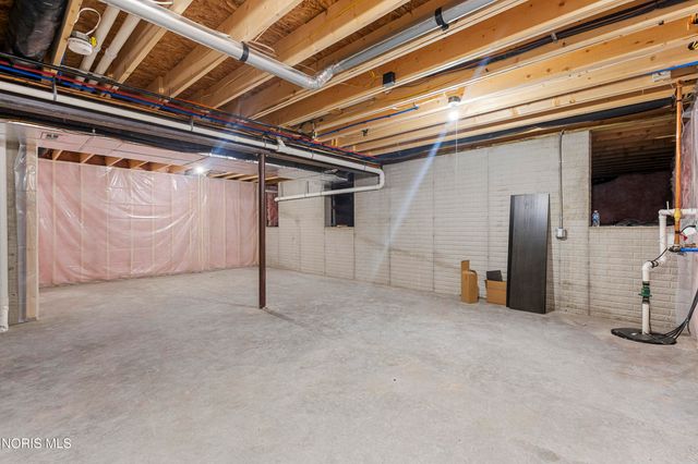 5163 Comstock Court, Sylvania, OH 43560