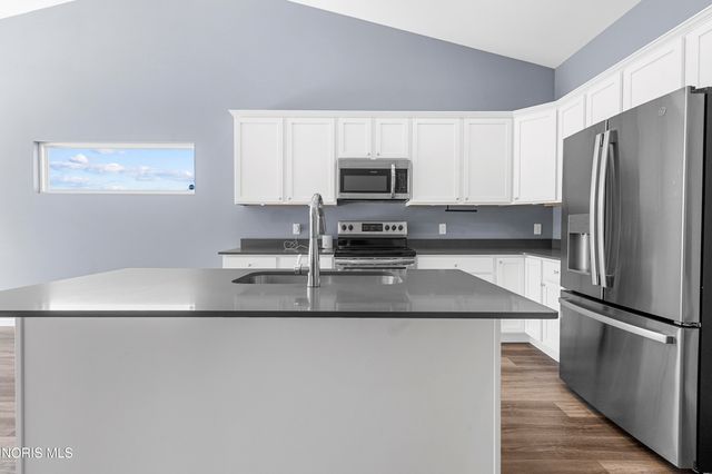 5163 Comstock Court, Sylvania, OH 43560