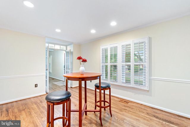 17401 BLOSSOM VIEW DR, Olney, MD 20832