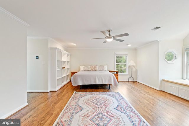 17401 BLOSSOM VIEW DR, Olney, MD 20832