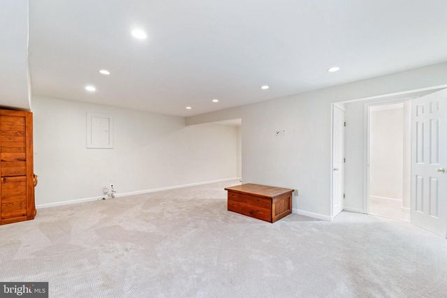 17401 BLOSSOM VIEW DR, Olney, MD 20832
