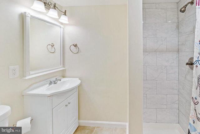 17401 BLOSSOM VIEW DR, Olney, MD 20832