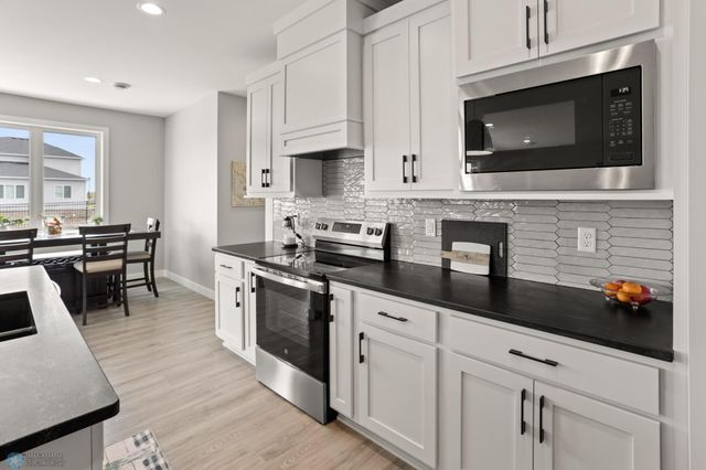 428 Audrey Drive, Mapleton, ND 58059