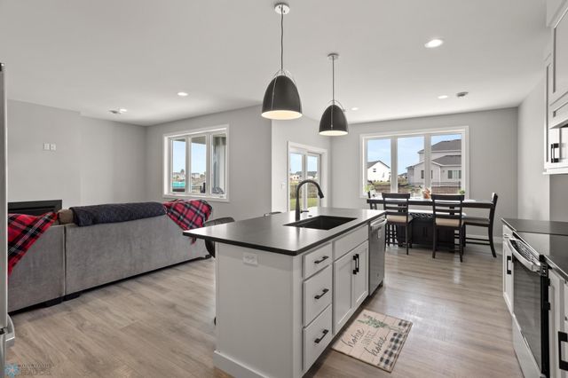 428 Audrey Drive, Mapleton, ND 58059