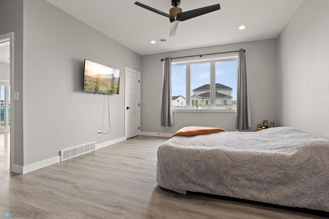 428 Audrey Drive, Mapleton, ND 58059