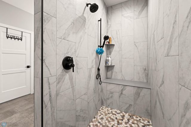 428 Audrey Drive, Mapleton, ND 58059