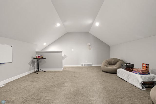 428 Audrey Drive, Mapleton, ND 58059