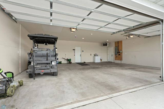 428 Audrey Drive, Mapleton, ND 58059