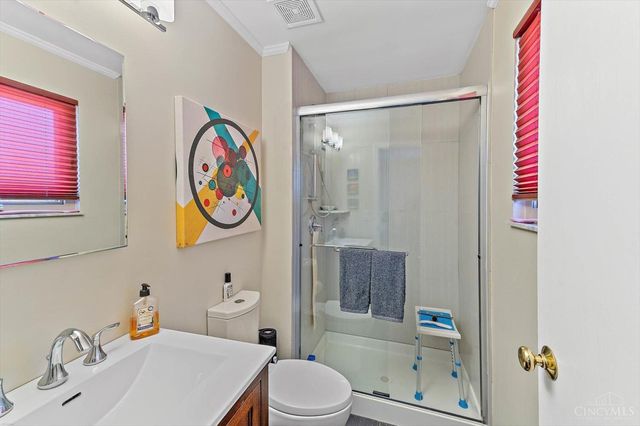 9621 Iris Drive, West Chester, OH 45241