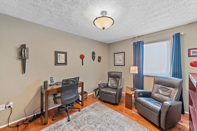 9621 Iris Drive, West Chester, OH 45241