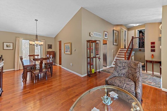 9621 Iris Drive, West Chester, OH 45241