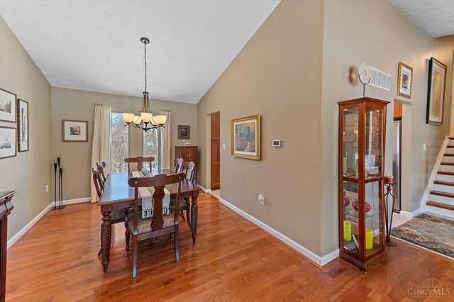 9621 Iris Drive, West Chester, OH 45241