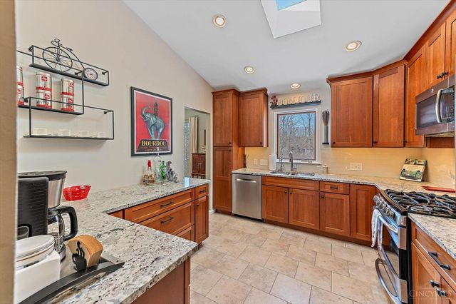 9621 Iris Drive, West Chester, OH 45241