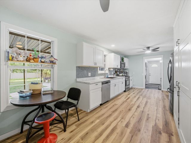 1512 Vine Street, Bridgeport, TX 76426