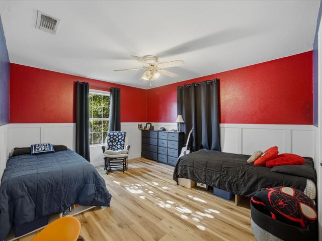 1512 Vine Street, Bridgeport, TX 76426