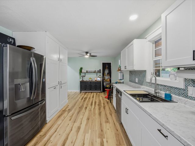 1512 Vine Street, Bridgeport, TX 76426