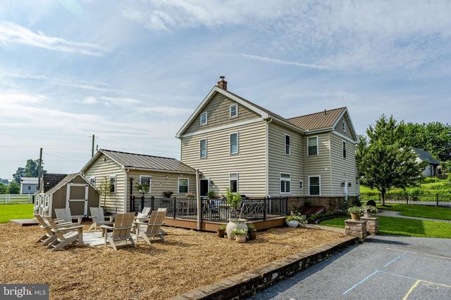 1857 N CHURCHTOWN RD, East Earl, PA 17519
