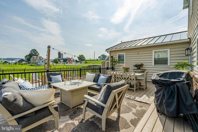 1857 N CHURCHTOWN RD, East Earl, PA 17519
