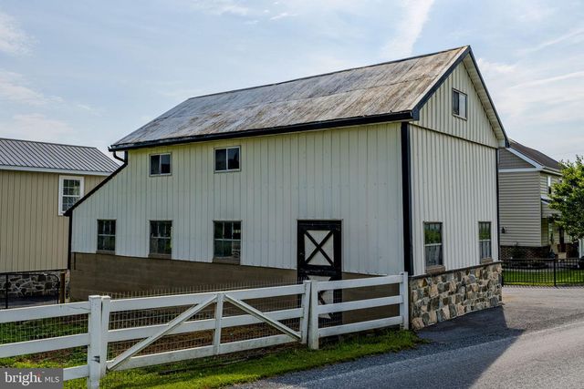 1857 N CHURCHTOWN RD, East Earl, PA 17519