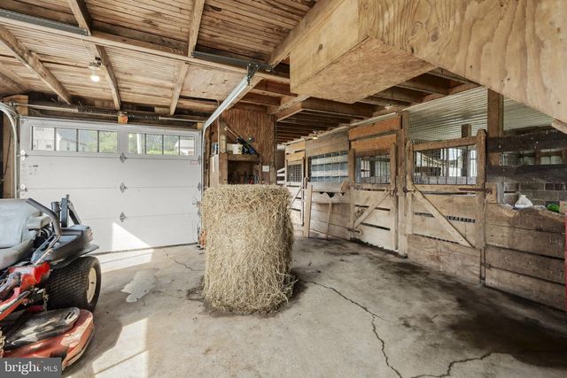 1857 N CHURCHTOWN RD, East Earl, PA 17519