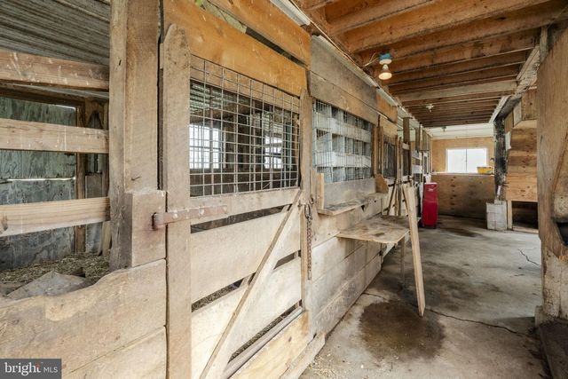 1857 N CHURCHTOWN RD, East Earl, PA 17519