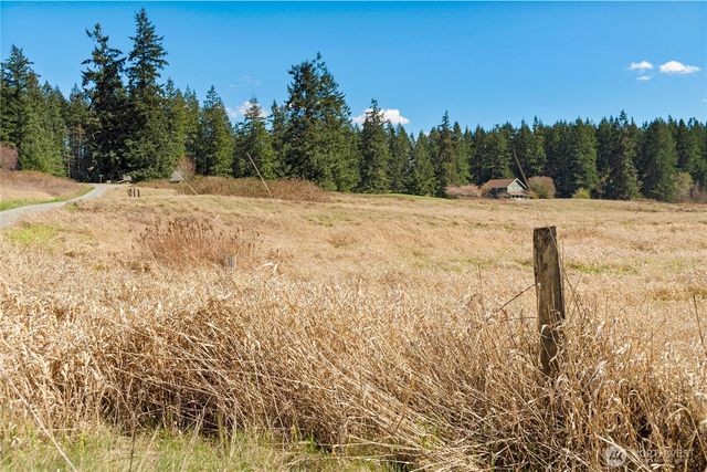 4320 Barbara Lane, Clinton, WA 98236