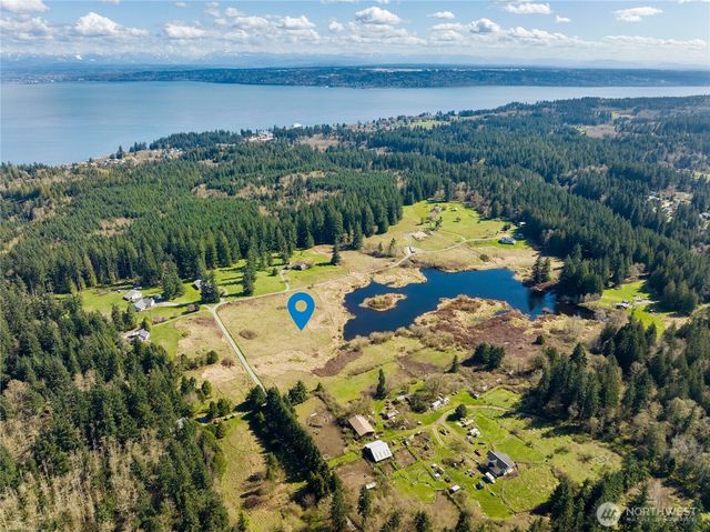 4320 Barbara Lane, Clinton, WA 98236