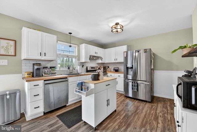 116 CARRIAGE DR, Wernersville, PA 19565