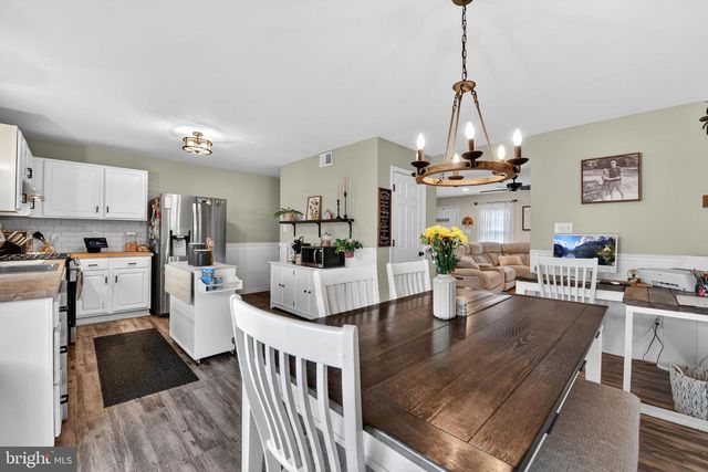 116 CARRIAGE DR, Wernersville, PA 19565