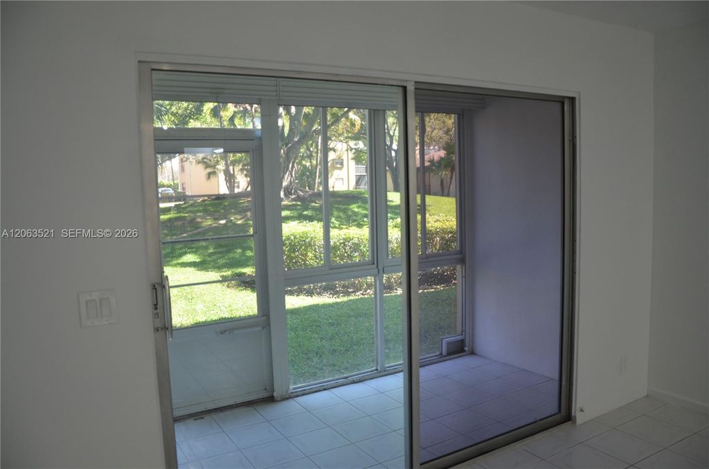 1351 SW 125th Avenue 103S, Pembroke Pines, FL 33027