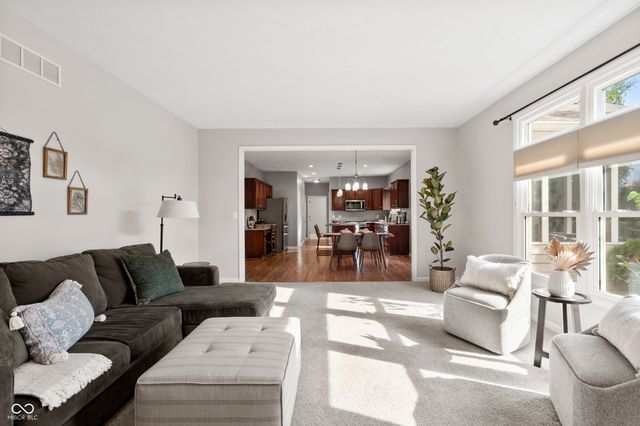 18487 Oriental Oak Court, Noblesville, IN 46062