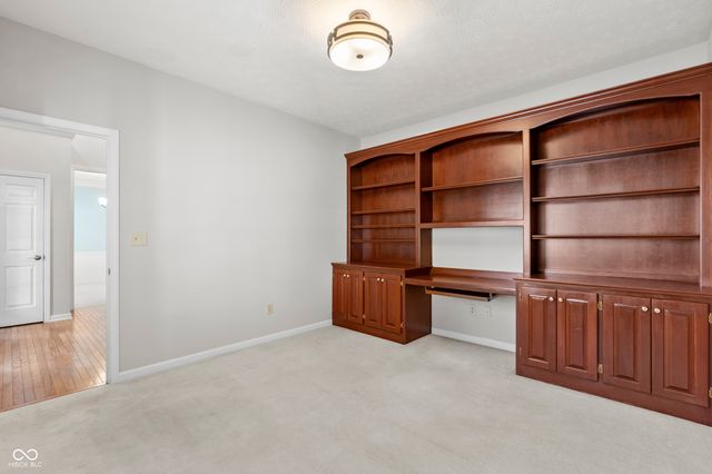 18487 Oriental Oak Court, Noblesville, IN 46062