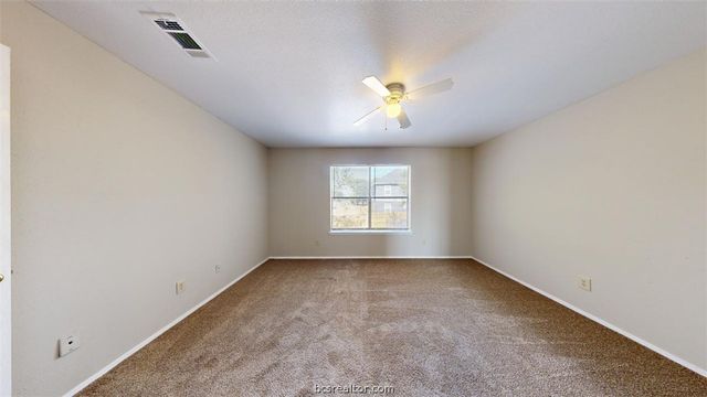 301 Manuel Drive D, College Station, TX 77840