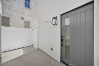 2937 10th Avenue, Los Angeles, CA 90018