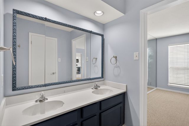 10009 Raintree Drive, Shreveport, LA 71115