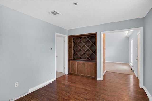 10009 Raintree Drive, Shreveport, LA 71115